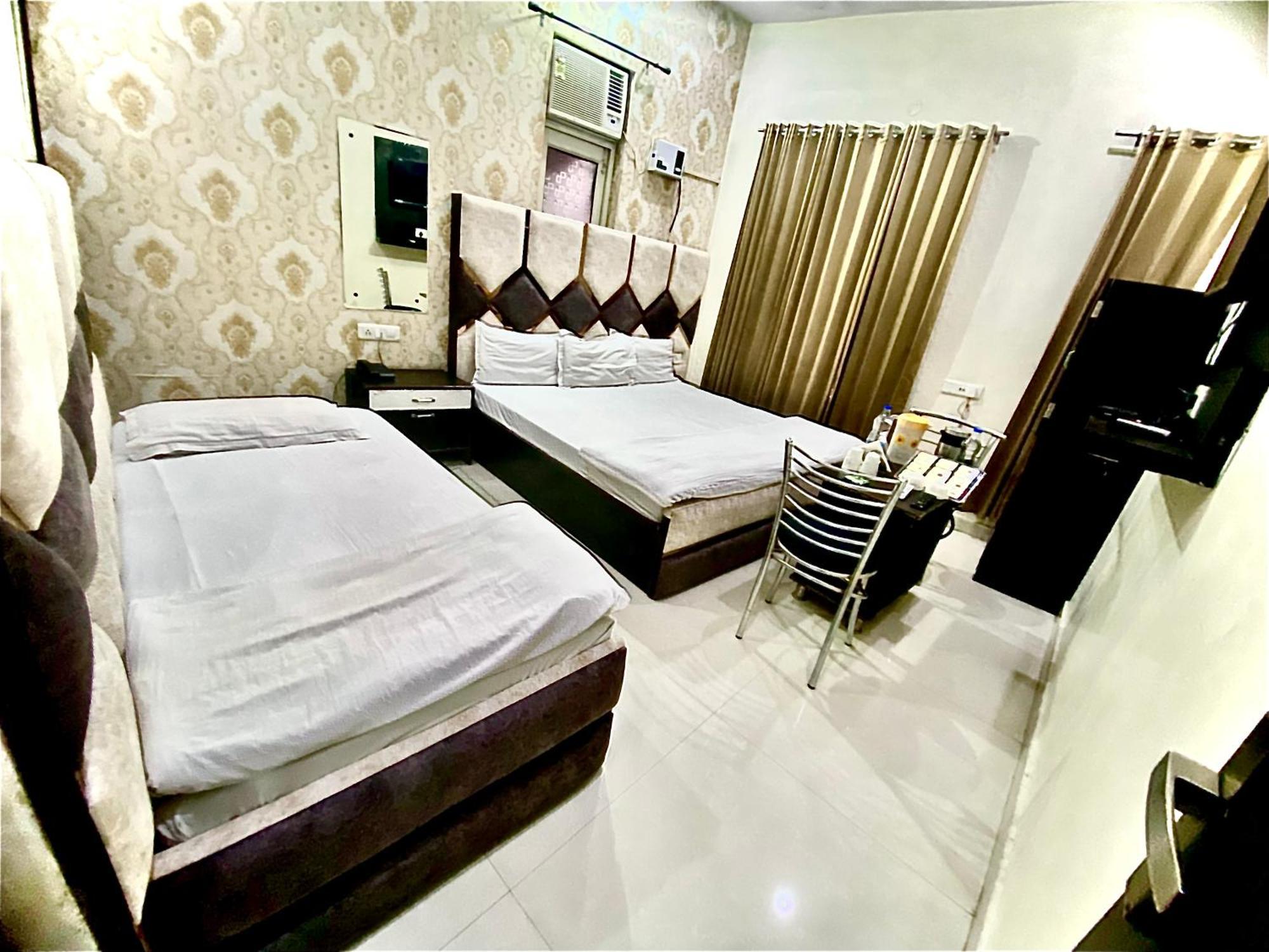 Hotel Swaran House Amritsar Zewnętrze zdjęcie